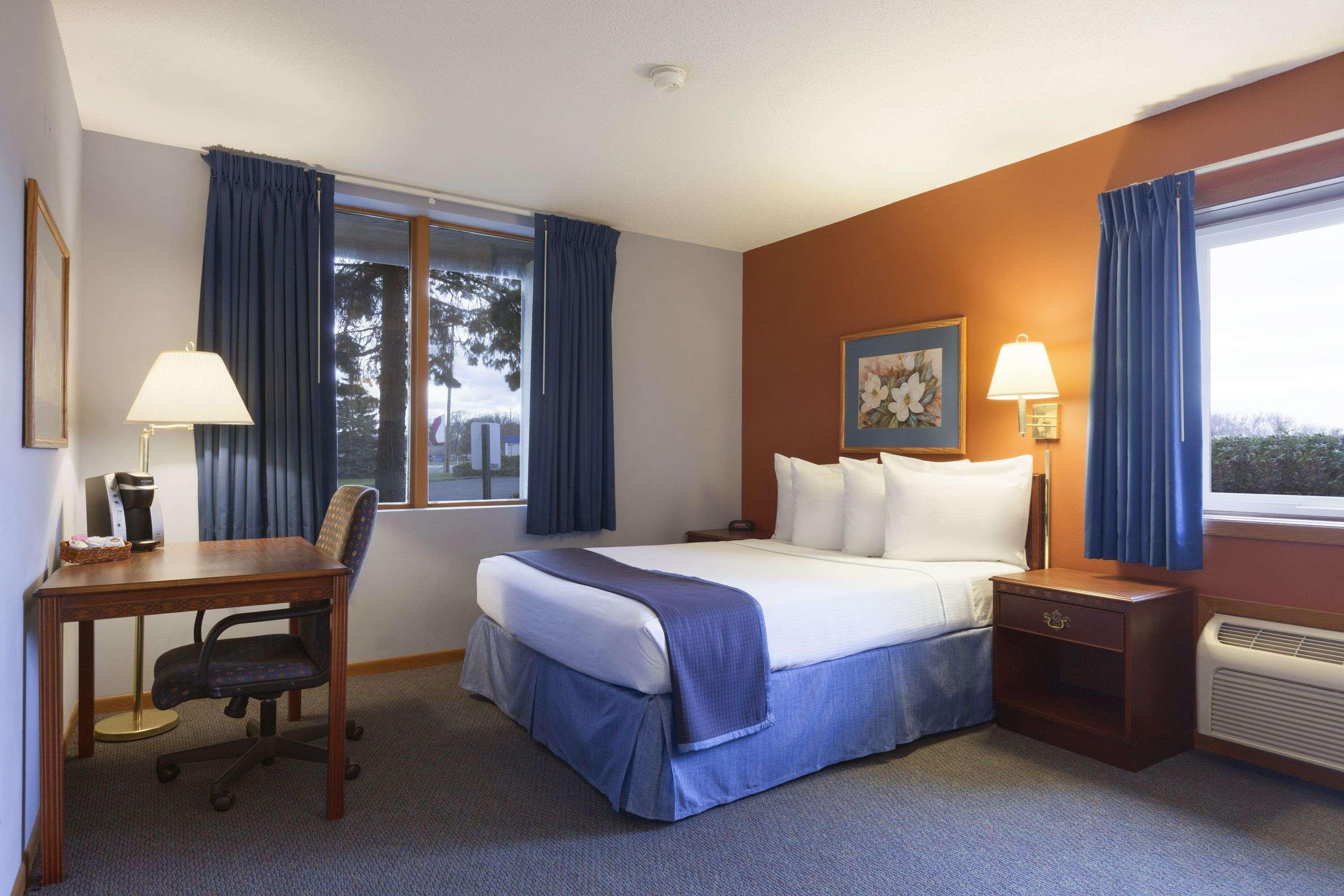 סיינט קלאוד Travelodge By Wyndham Motel Of St Cloud מראה חיצוני תמונה